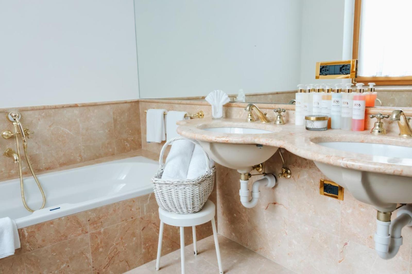 Hotel Villa Irma メラーノ エクステリア 写真